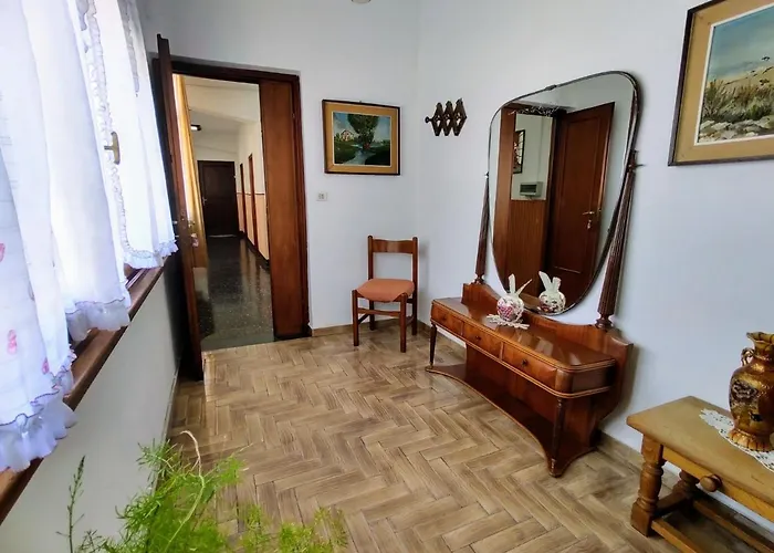 Betti By Interhome Appartement Domaso
